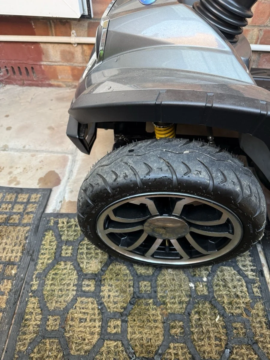 Cobra mobility scooter - Image 11