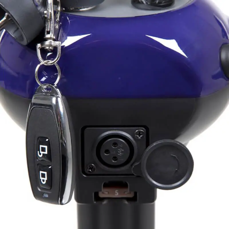 Mobility-World-UK-EDrive-Portable-Travel-Scooter-with-Lithium-Battery_9