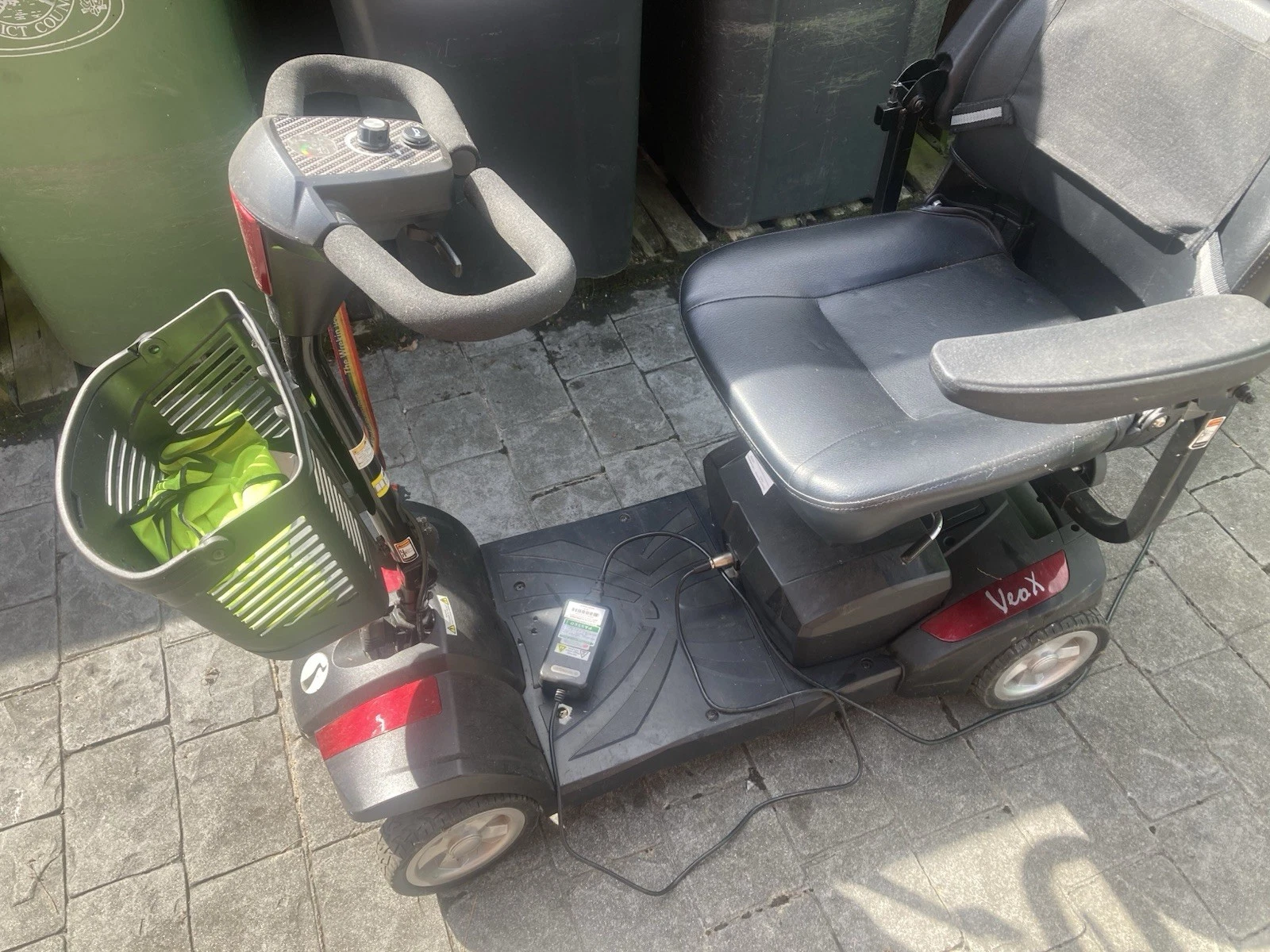 Rascal Veo Sport Electric Mobility Scooter - Image 2