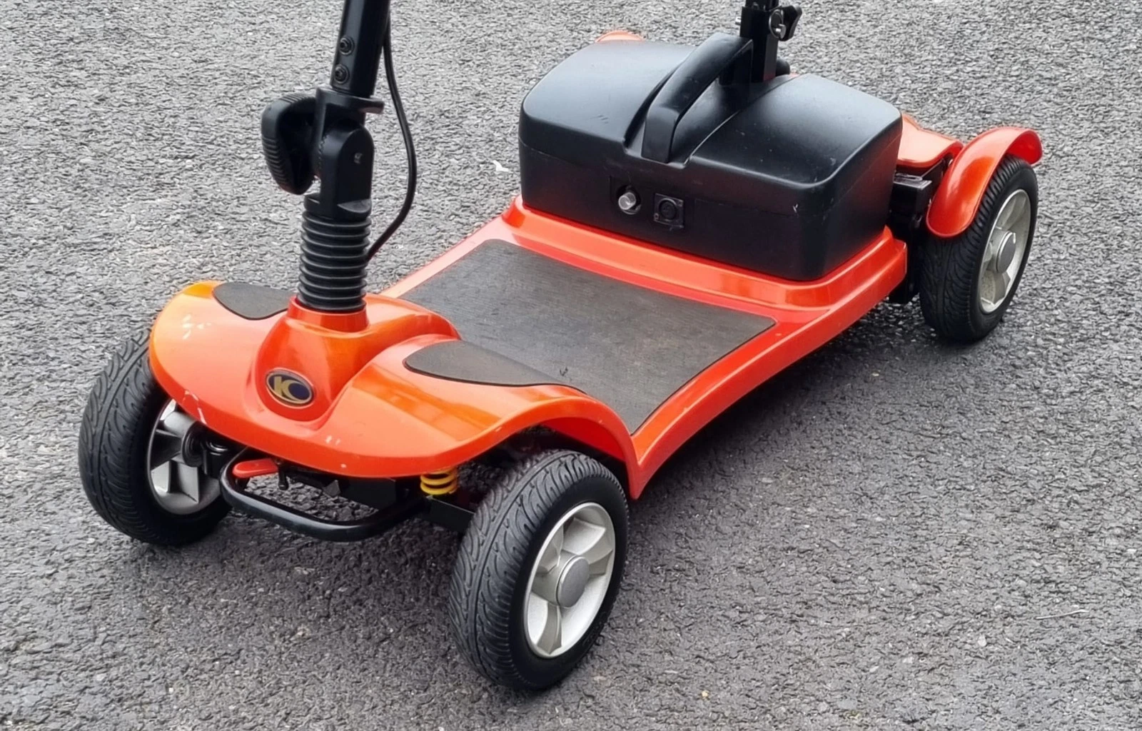 KYMCO K LITE COMFORT Portable Mobility Scooter. BRAND NEW BATTERIES. - Image 4