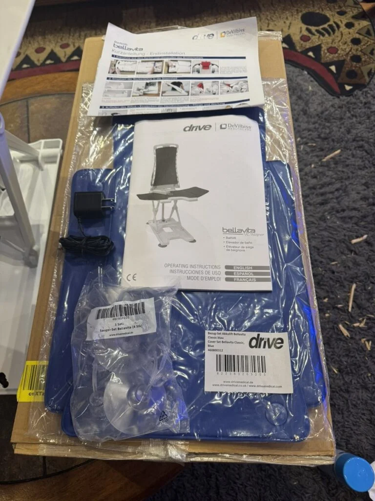 Drive Medical 477150312 Whisper Bath Lift Chair - Image 3