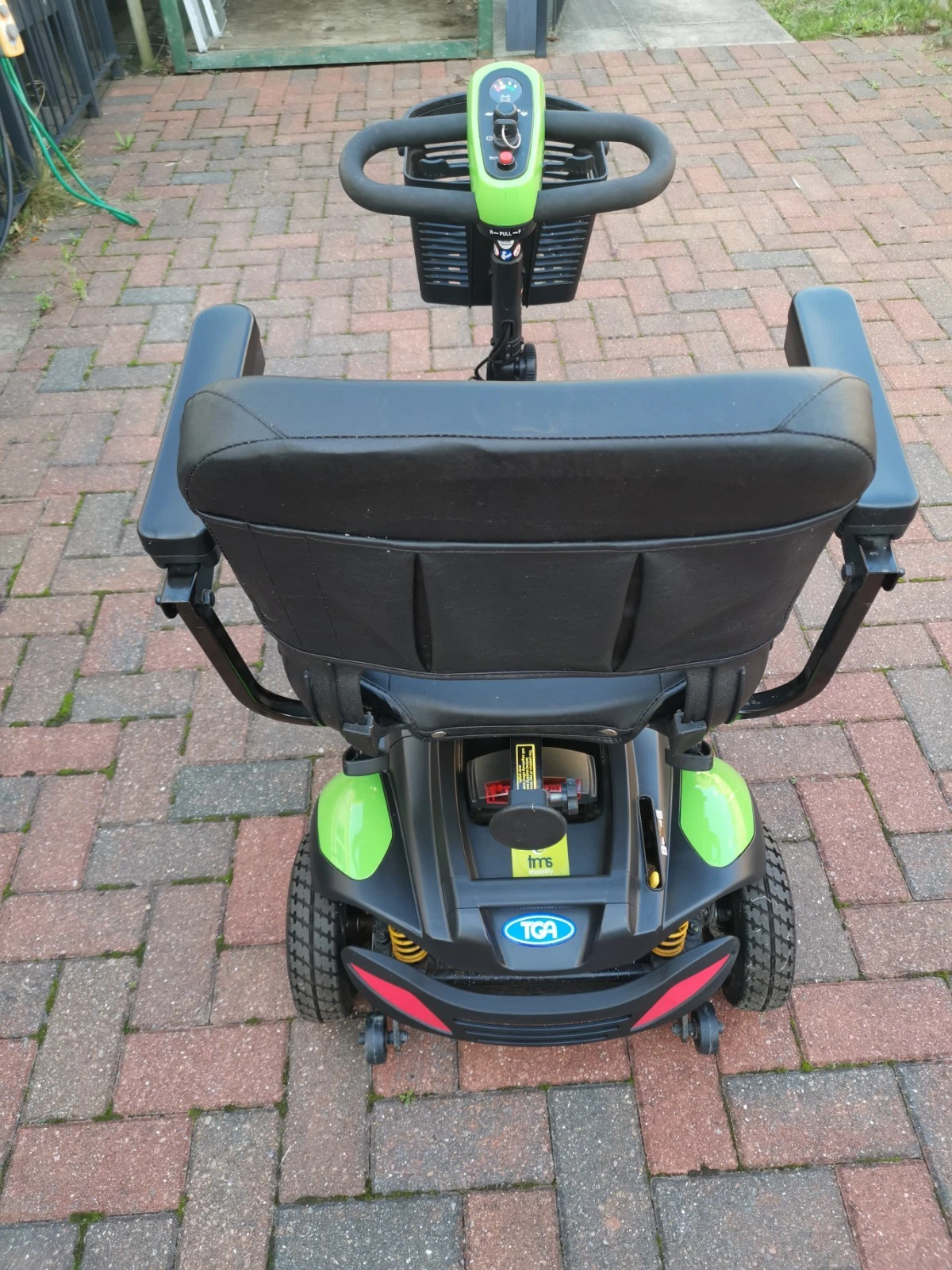 TGA Zest Plus Car Boot Portable Mobility Scooter with Suspension & Charger: - Image 6