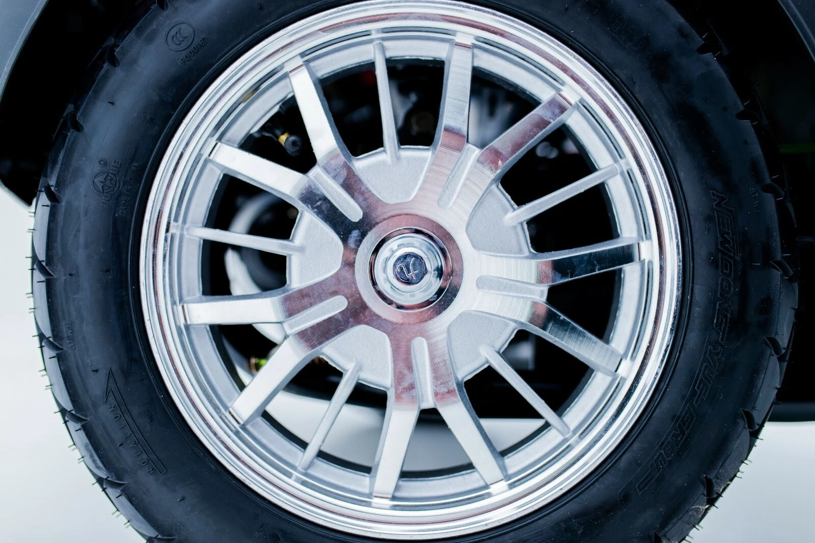 4Wheeled Electric Mobility Scooter 800W MOTOR 60V Battery - Image 7